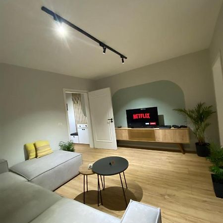 Apartament Lucas Downtown Tirana Zewnętrze zdjęcie