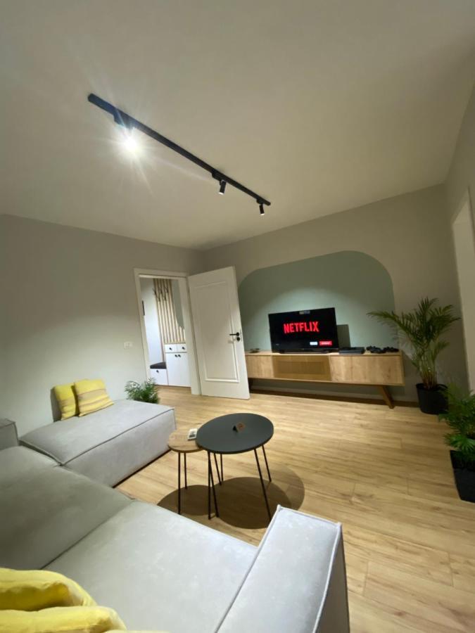Apartament Lucas Downtown Tirana Zewnętrze zdjęcie