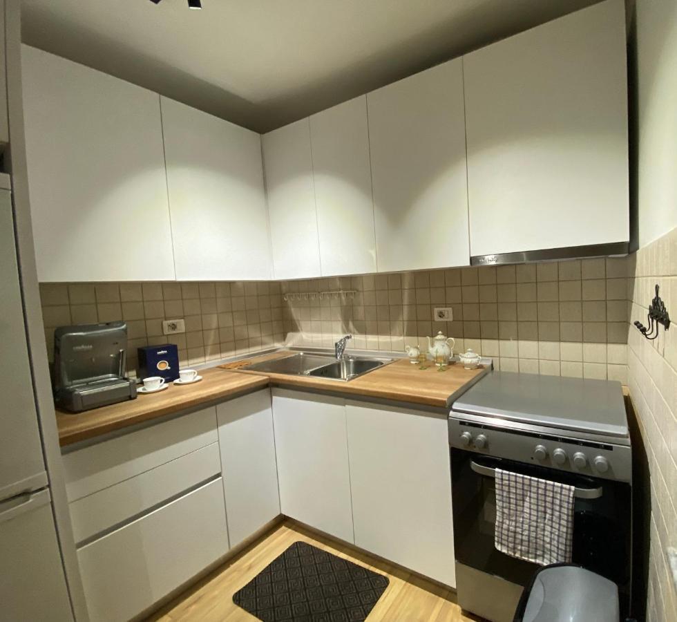 Apartament Lucas Downtown Tirana Zewnętrze zdjęcie